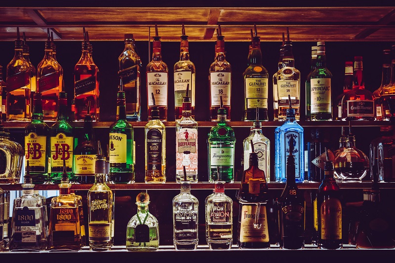 Alcool : définition et explications